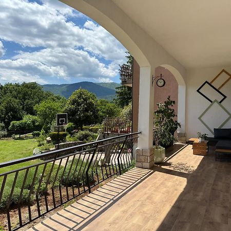 Apartman Noa Jusici Buitenkant foto