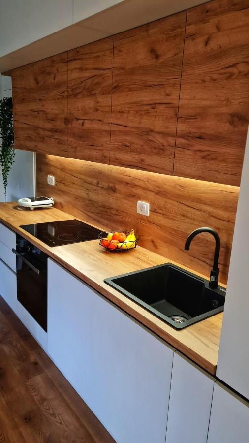 Apartman Noa Jusici Buitenkant foto